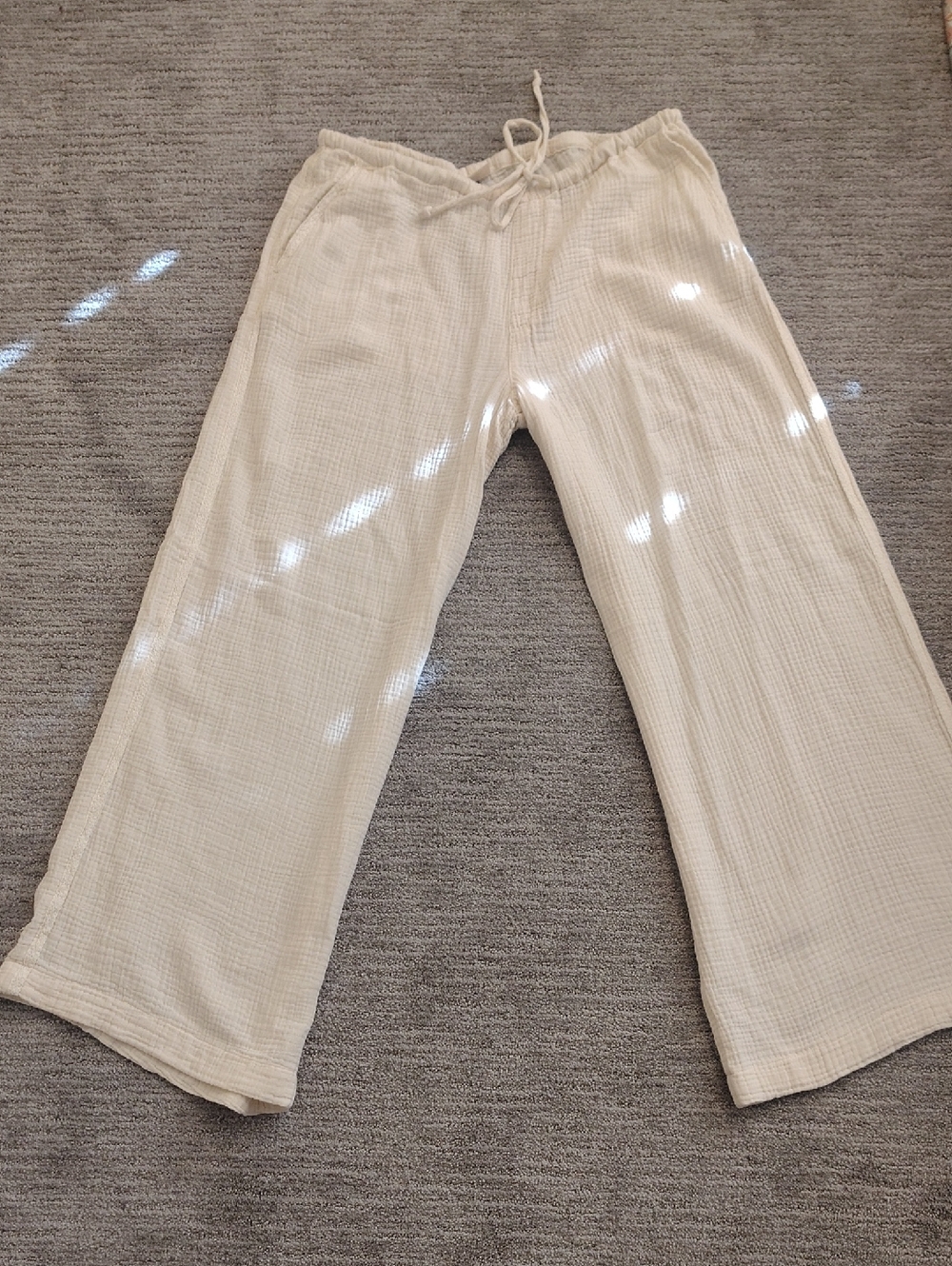 Universal Thread Cream Pant